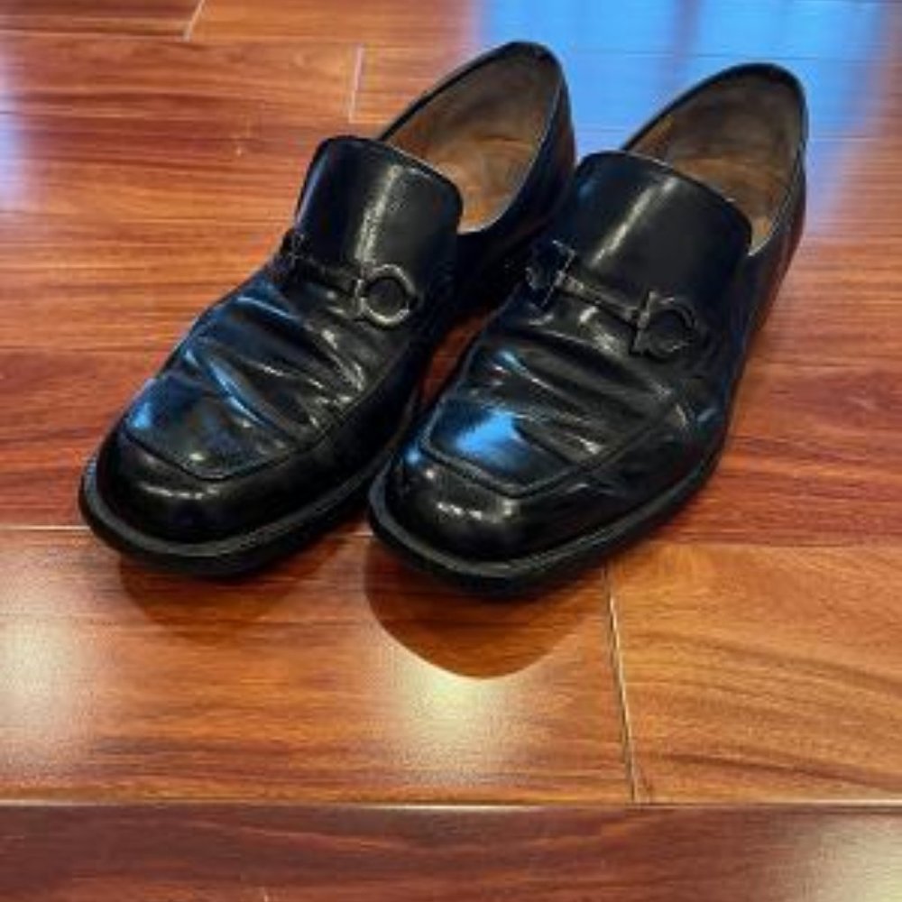 FERRAGAMO LOAFERS MENS BLACK SHOES DRESS SHOES DESIGNER